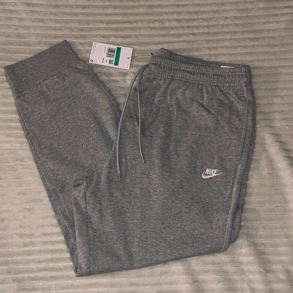 Nike Heather Gray Joggers